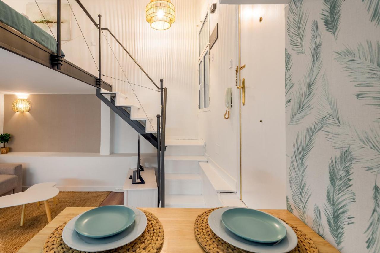 1 Bedroom 1 Bathroom Furnished - Lavapies - Duplex Madrid Buitenkant foto